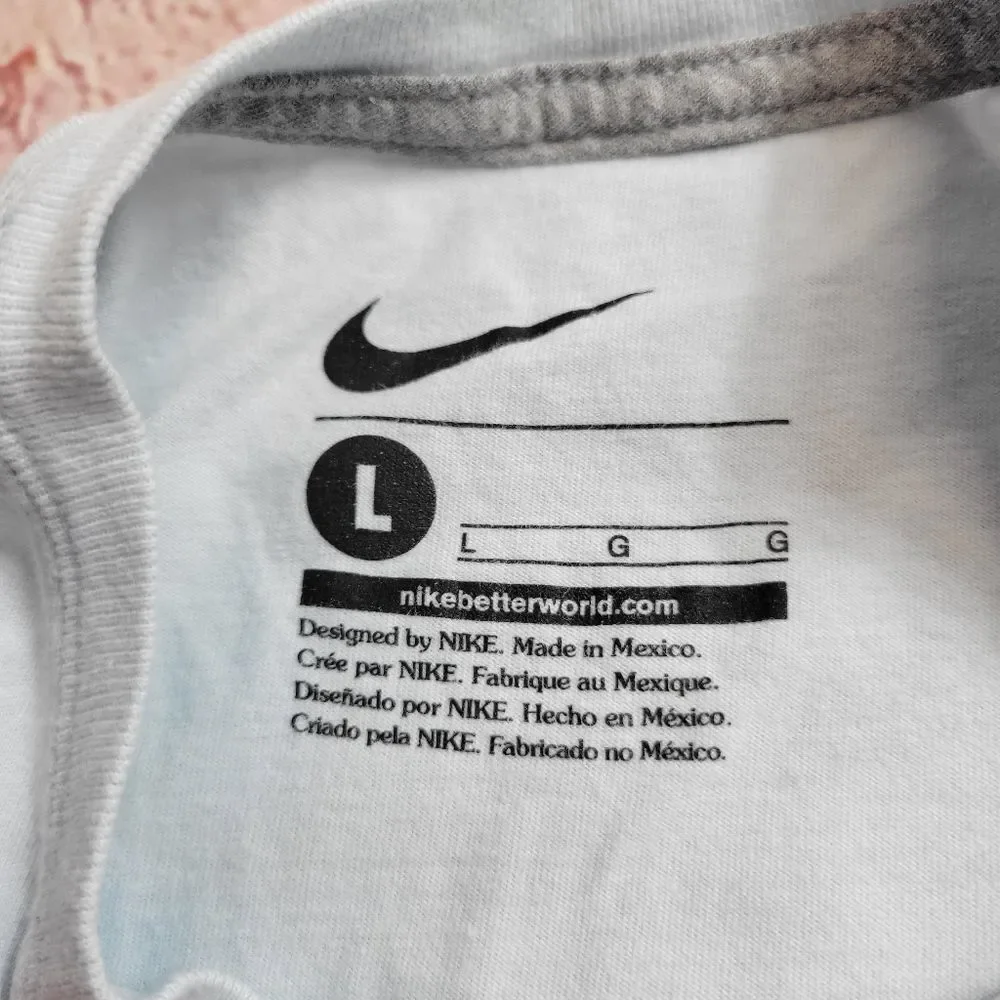 Nike Just Do It shirt L